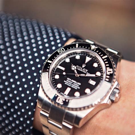 rolex sea dweller 4000 list price|rolex sea dweller 4000 116600.